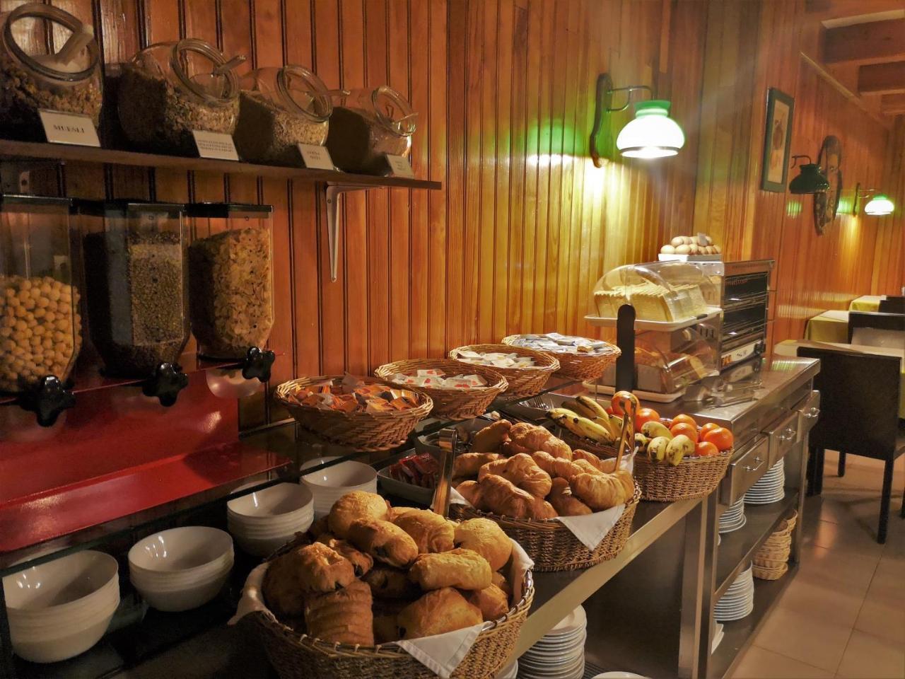 Hotel Copacabana باس دي لا كاسا المظهر الخارجي الصورة